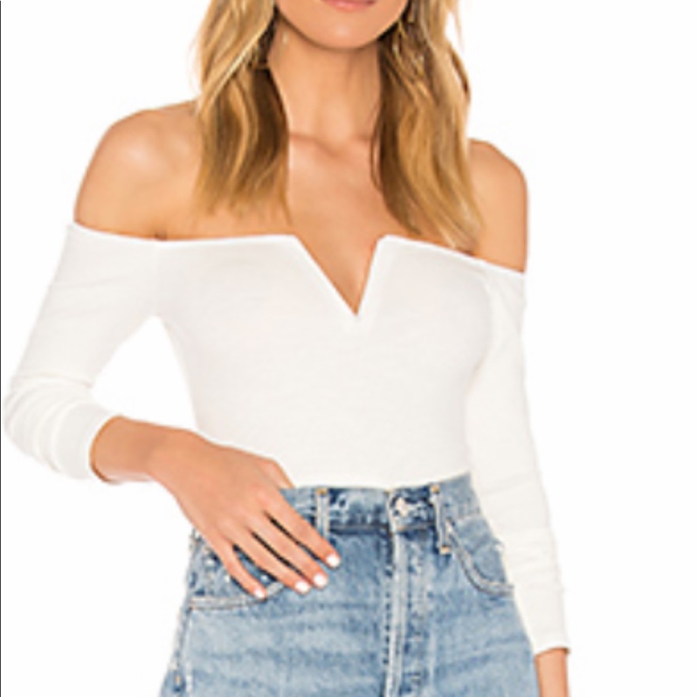 Privacy Please off the shoulder cropped long sleev